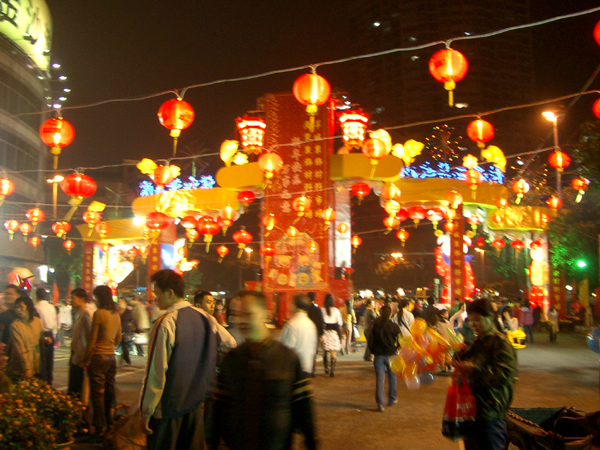 广州荔湾西关花市(夜市)-摄影书画-中国兰花交易网社区