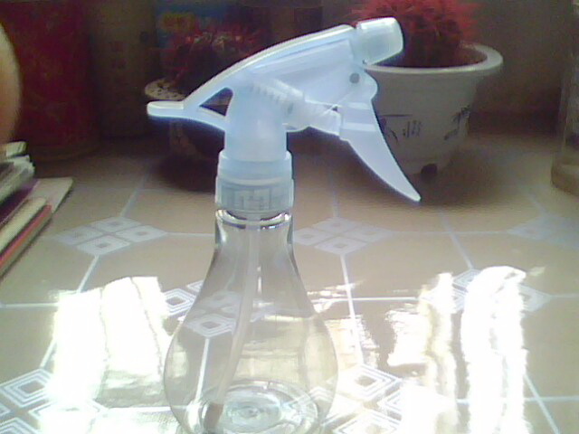 制作超细简易小型喷雾器,喷叶不流滴-种养心得